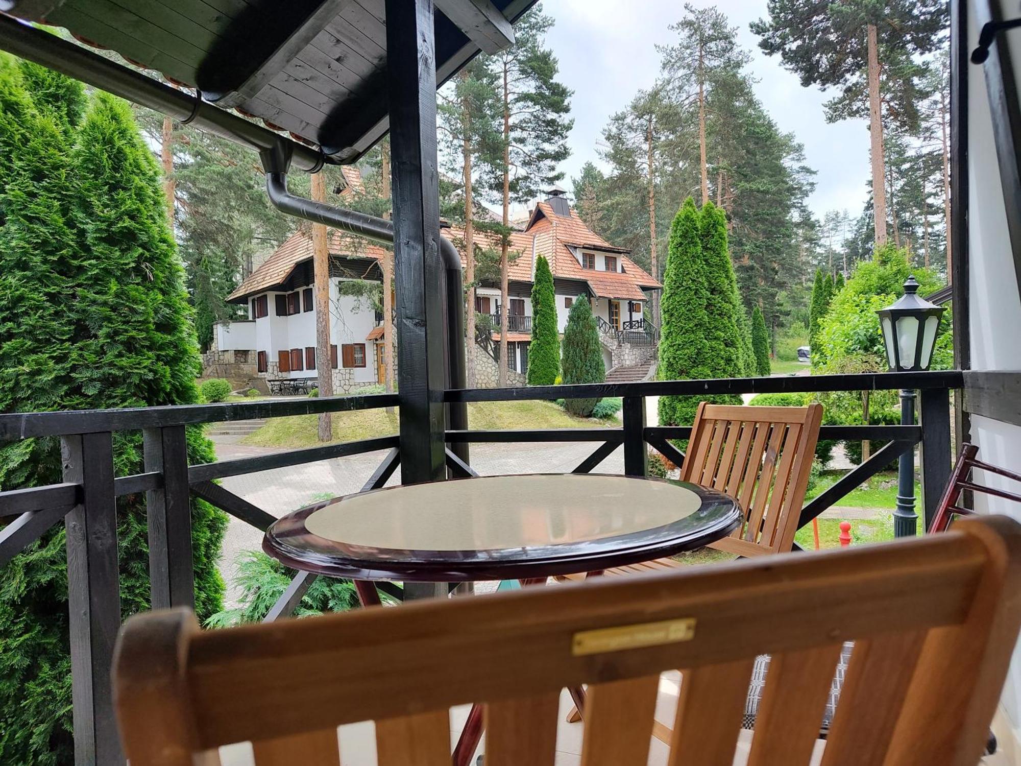 Velika Recepcija 29 *